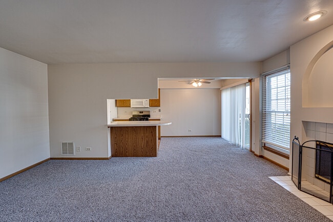 Photo - 196 Park Ridge Ln