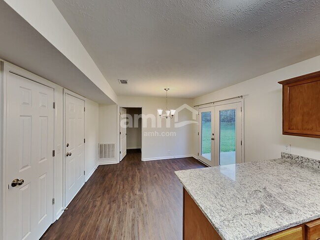 Photo - 7400 E Winchester Dr