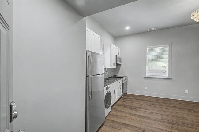 Photo - Completely redone 1 bedroom - move in special
