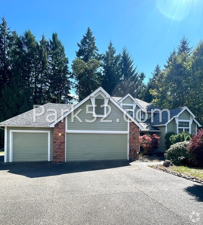 Building Photo - 4 Bedroom Single Family Home in Gig Harbor...