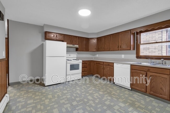 Photo - 248 Oliver St Unit 2