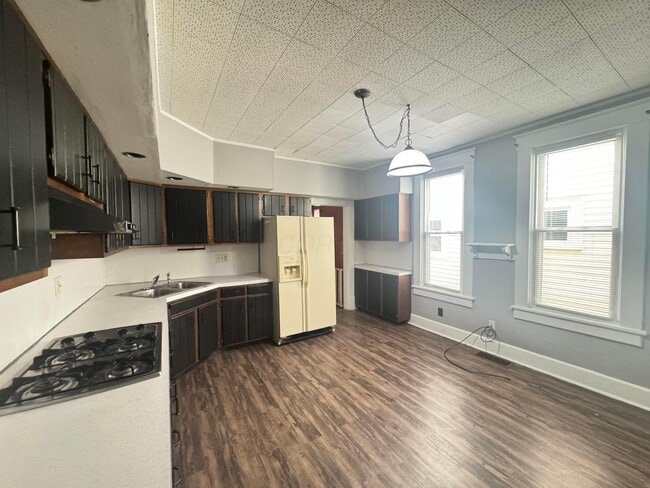 Photo - 617 E Main St Unidad A