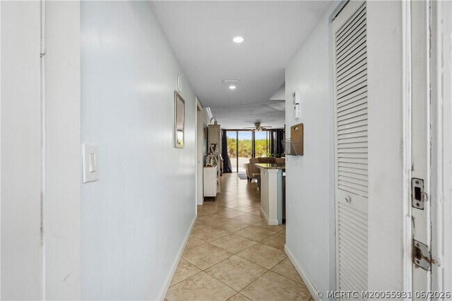 10680 S Ocean Dr Unidad G 2