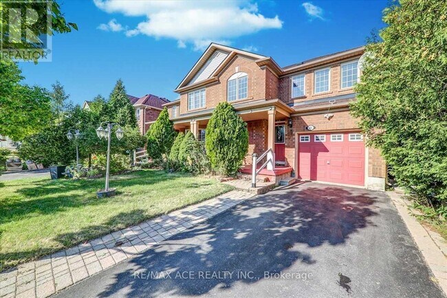 Photo - 35 Pitchpine Dr
