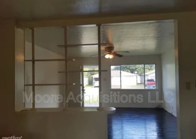 Photo - 1046 W Star St