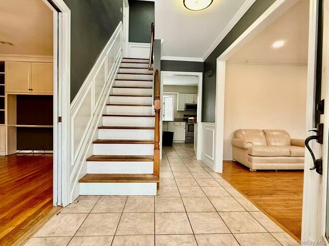 Photo - 33 Pilgrim Dr