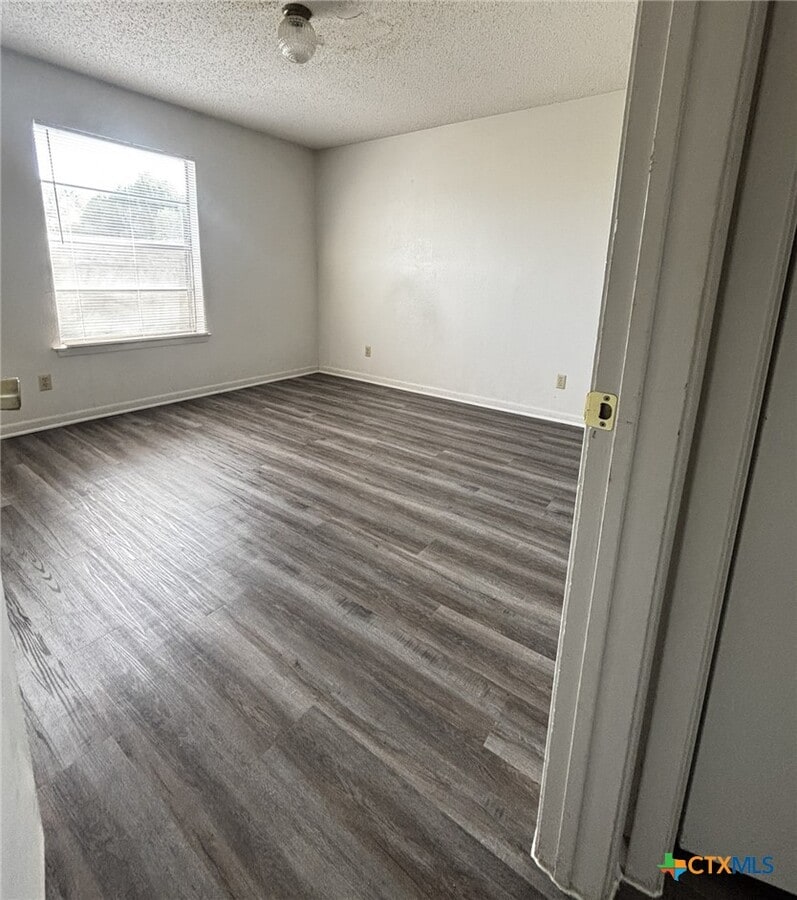 Photo - 4801 Rainbow Cir Unit 2