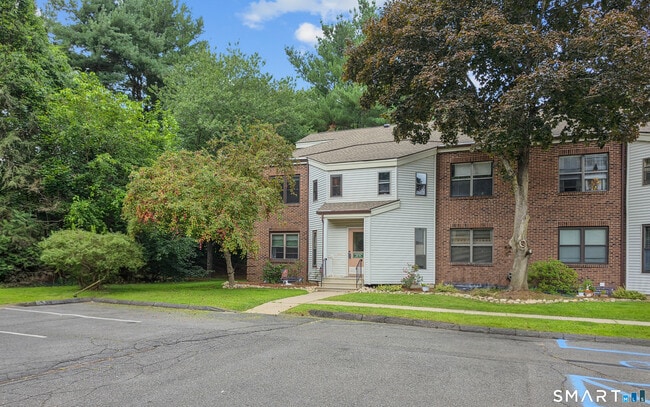 Photo - 36 Wellington Dr Unit 36