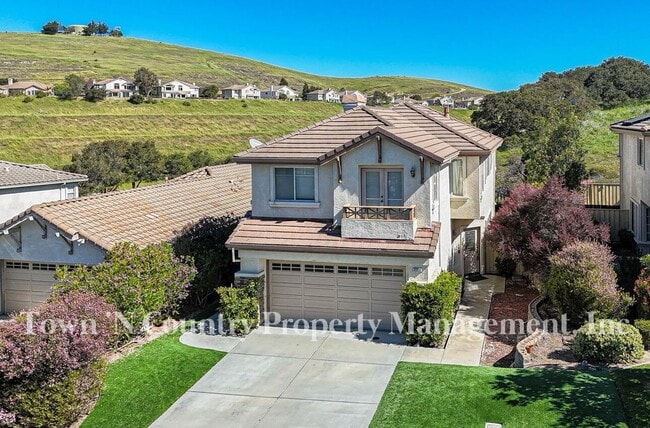 Building Photo - Luxury Las Palmas II Home with Upgrades, Flexible Living Space & Top School Districts