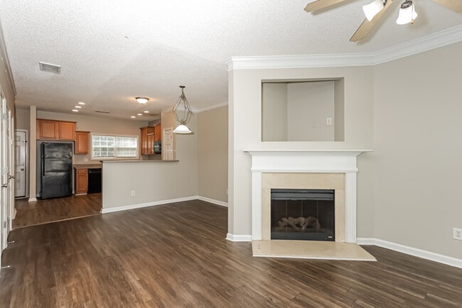 Photo - 6427 Olmadison Ln