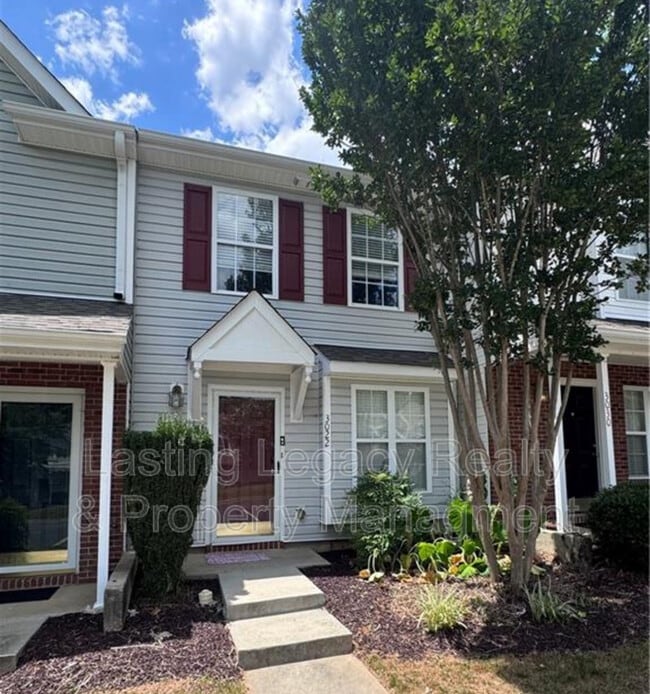 Photo - 3022 Kensington Pl