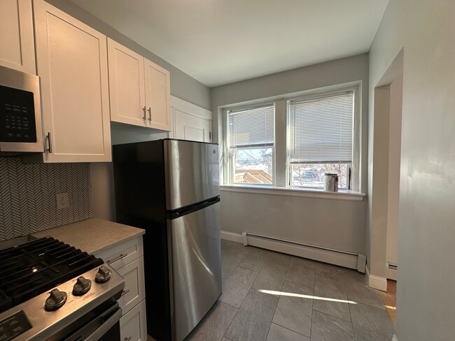 Photo - 231 Lafayette St Unit 4