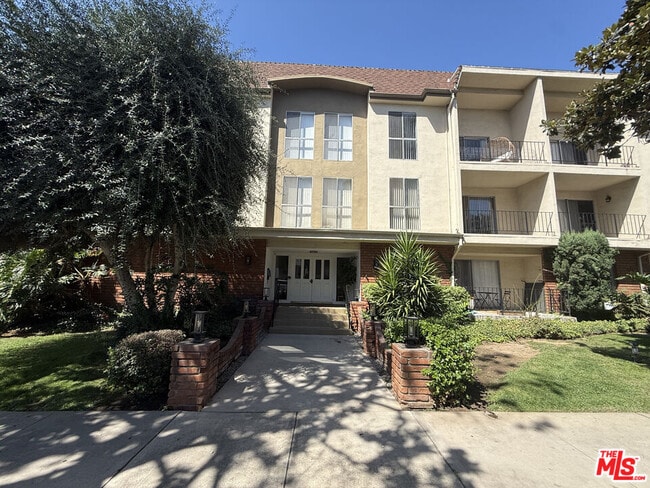 Photo - 711 Orange Grove Ave Unit 214
