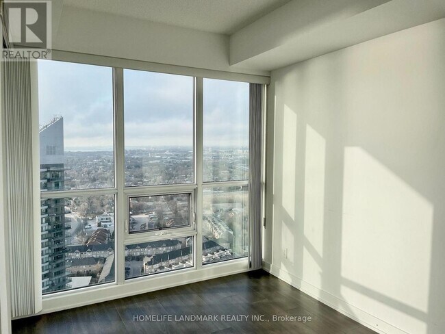 Photo - 2220 Lake Shore Blvd W Unit 3210