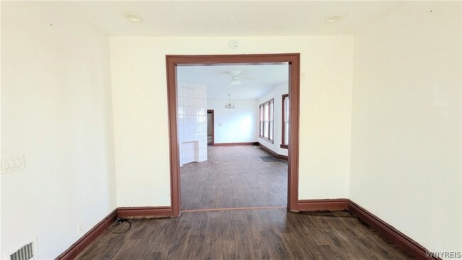 Photo - 26 Madison St