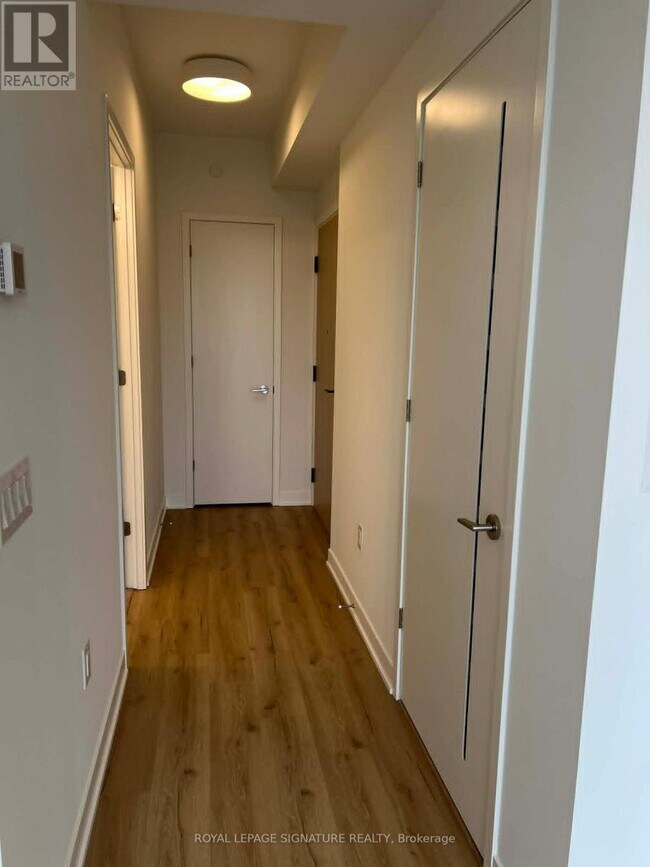 Photo - 10 Oak St Unit 2310