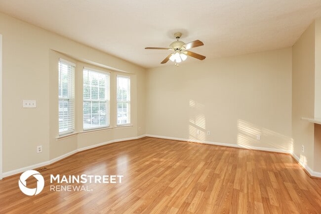 Photo - 2544 Old Matthews Rd