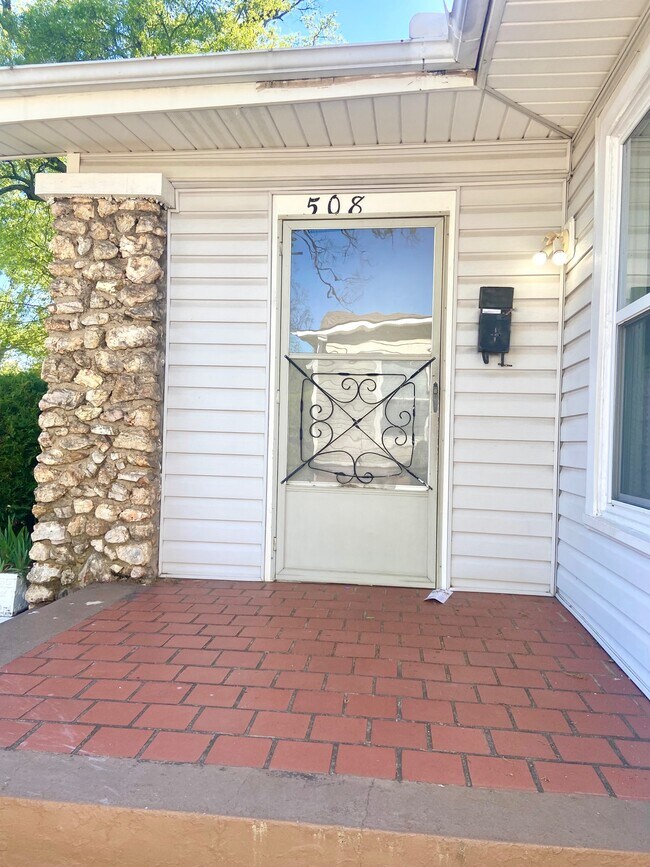 Photo - 508 10th Ct S