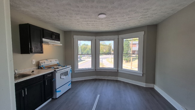 916 Riverview Terrace Unit UPPER