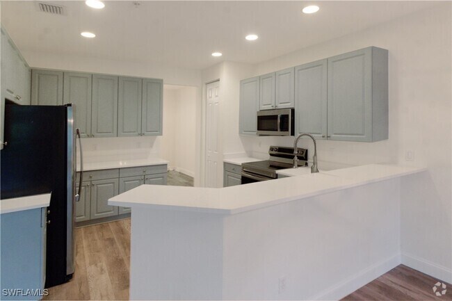 Building Photo - 1395 Mariposa Cir Rental