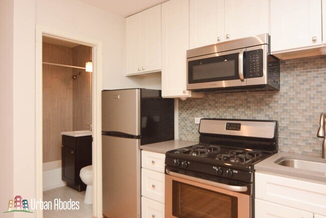 Photo - 2832 W Palmer St Unit M04B