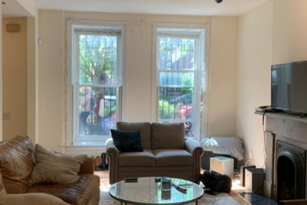 Western facing - tons of natural light! - 2015 N Fremont St Apartments Unit 1