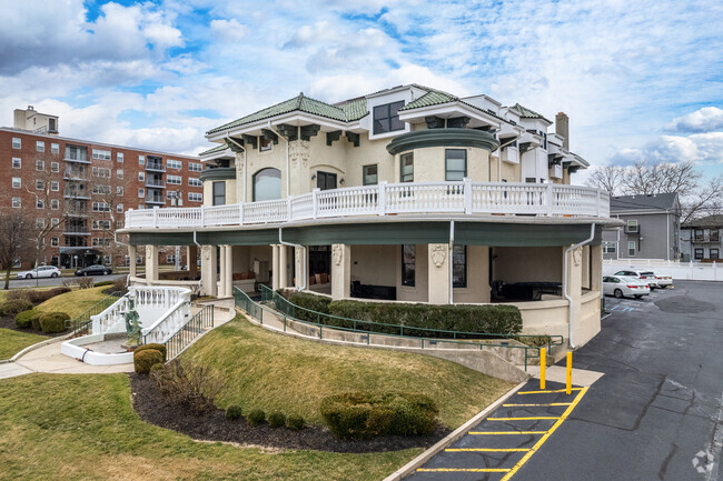 Elks Lodge - Elks Lodge Apartments