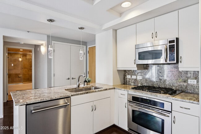 Photo - 7147 E Rancho Vista Dr Unit 5003