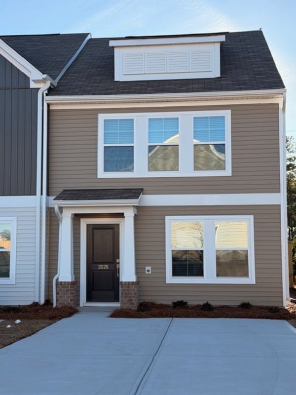 Photo - 2026 Skyline Rd