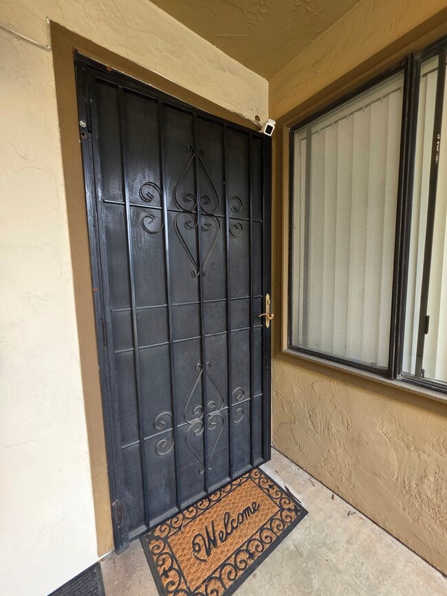 Photo - 9949 Scripps Westview Way Unidad 136