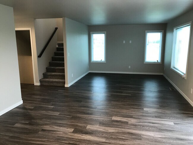 Photo - 4 Bed 3.5 Bath Single Family Home