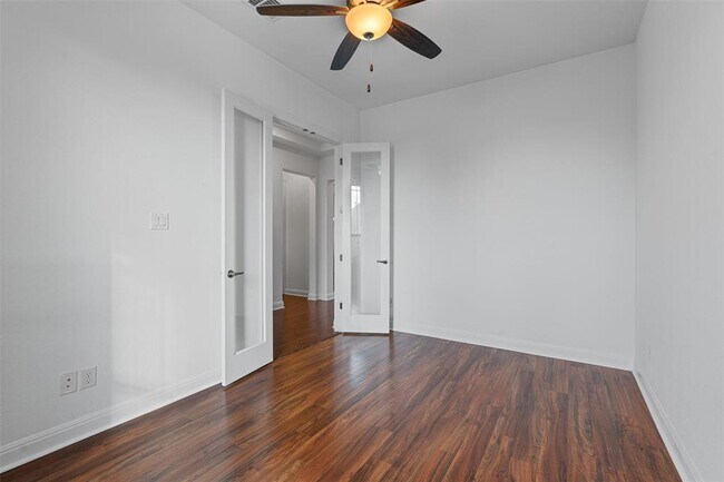 Photo - 2328 Lucky Ln