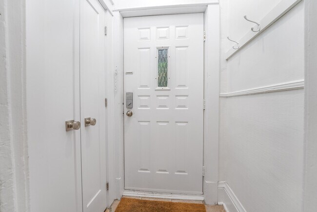 Photo - 117 Hopewell Ave
