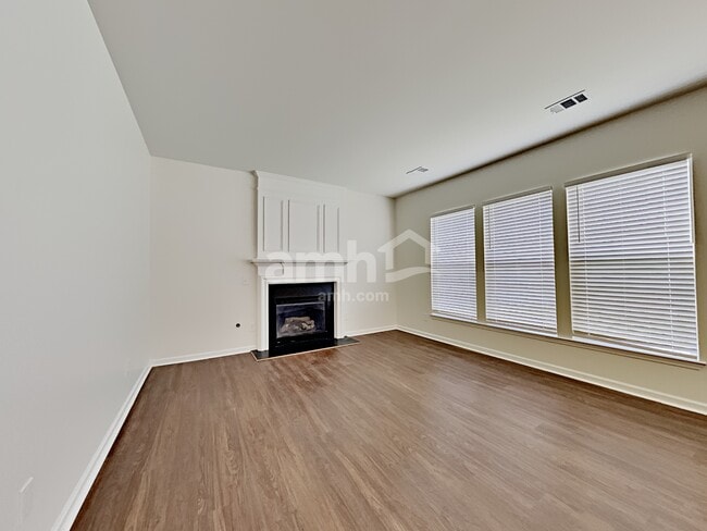 Photo - 1703 Kendall Cove Ln