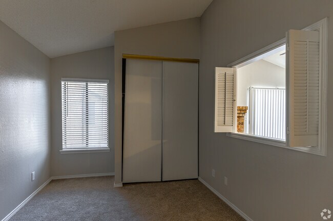 Photo - ReNew Sinclair