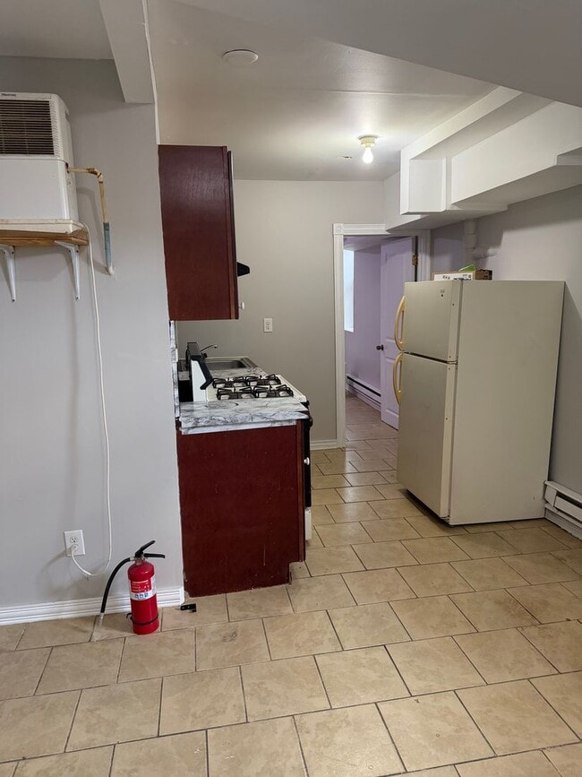 Photo - 411 Bergen Ave Unit B