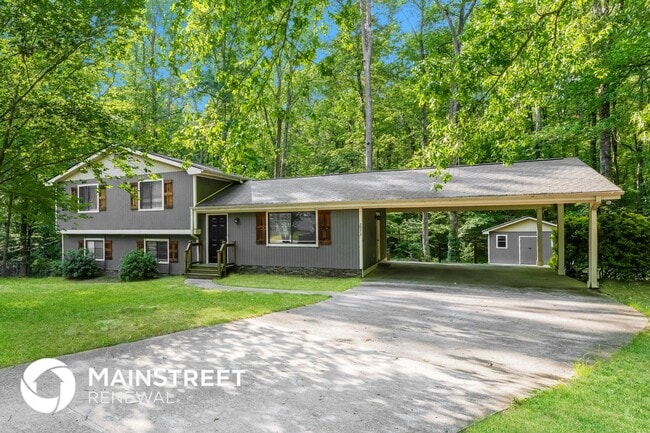 Building Photo - 2973 Creekview Ct NE