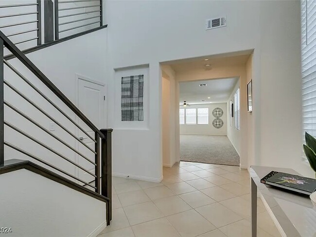 Photo - 6985 Solano Cyn Ave