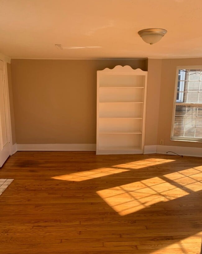 Photo - 0211 11th St Unit 211-2