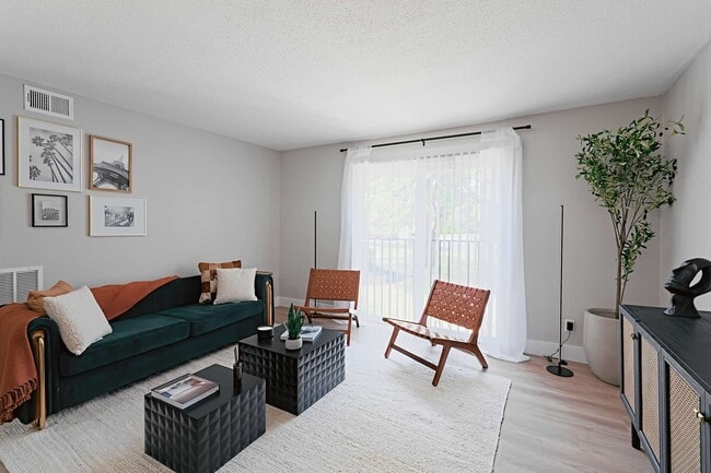 The Grove Apartments