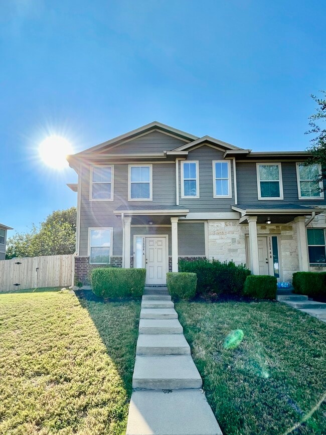 Photo - 13804 Harris Ridge Blvd Unit A