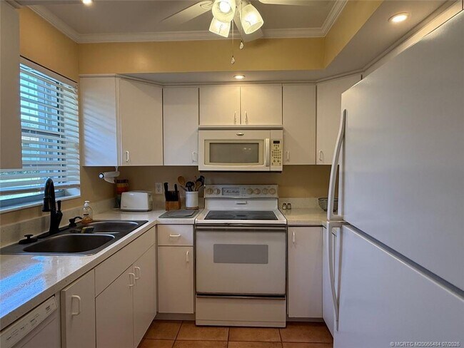 Photo - 2950 SE Ocean Blvd Unit 10-2