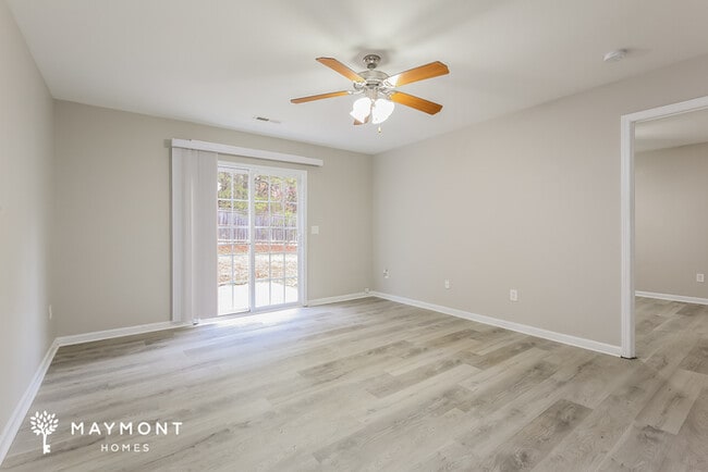 Photo - 33 Birdsong Ln