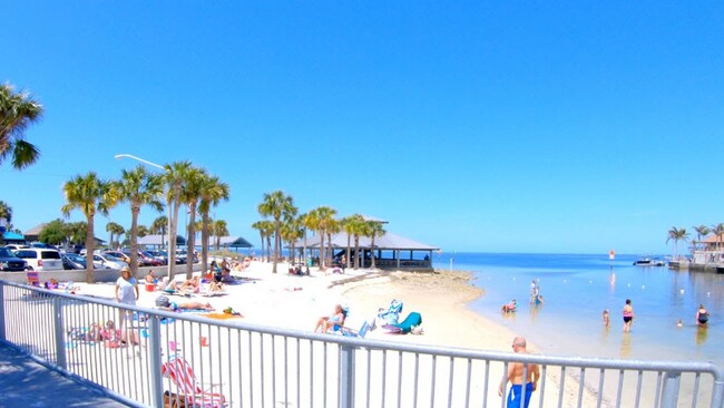 Photo - 6423 Harbor Dr