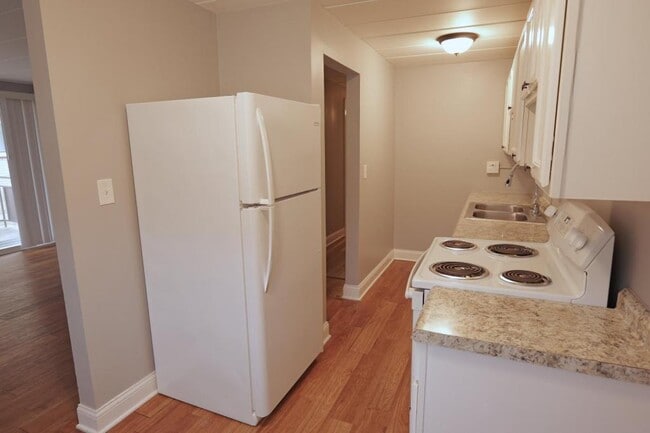 Photo - 12544 Fairview Ave Unit 1G