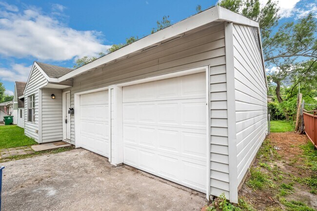 Photo - 1226 Havner Ln