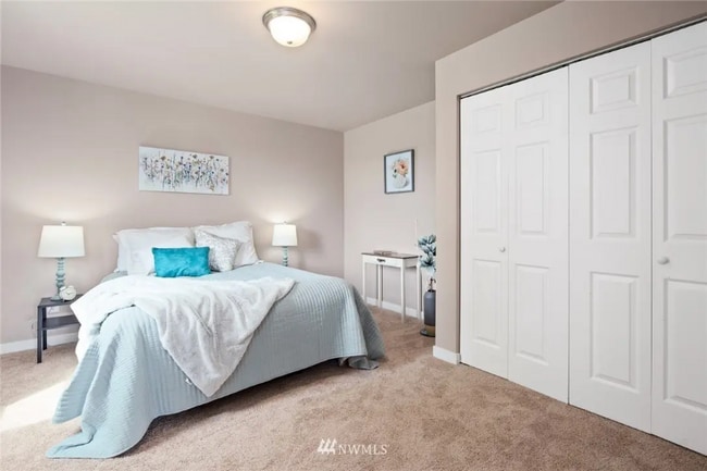 Photo - 2190 Washington St