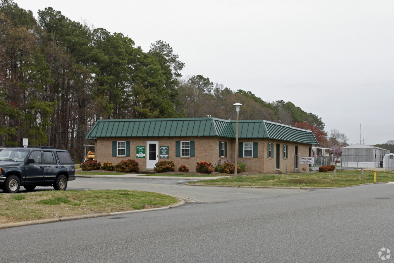 Photo - Americana Park East Apartments