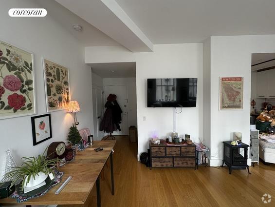 Building Photo - 63 Wall St Rental