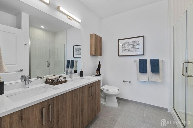 Photo - 200 Schindler Dr